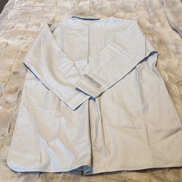 LAB Jacquard Relaxed-Fit Shirt - Picture 11 of 12